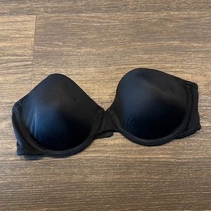 MaidenForm Strapless Bra